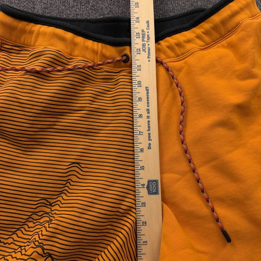 Jordan Fleece Shorts Mens Large Orange DJ0186-738 Jumpman Graphic Striped